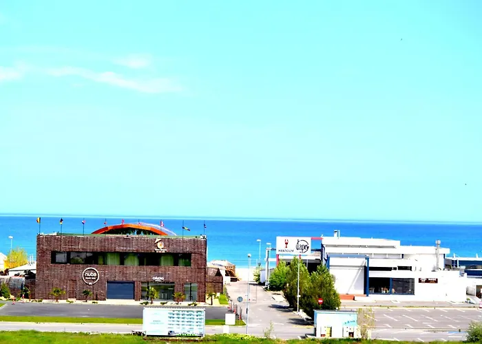Summerland Sea & Lake