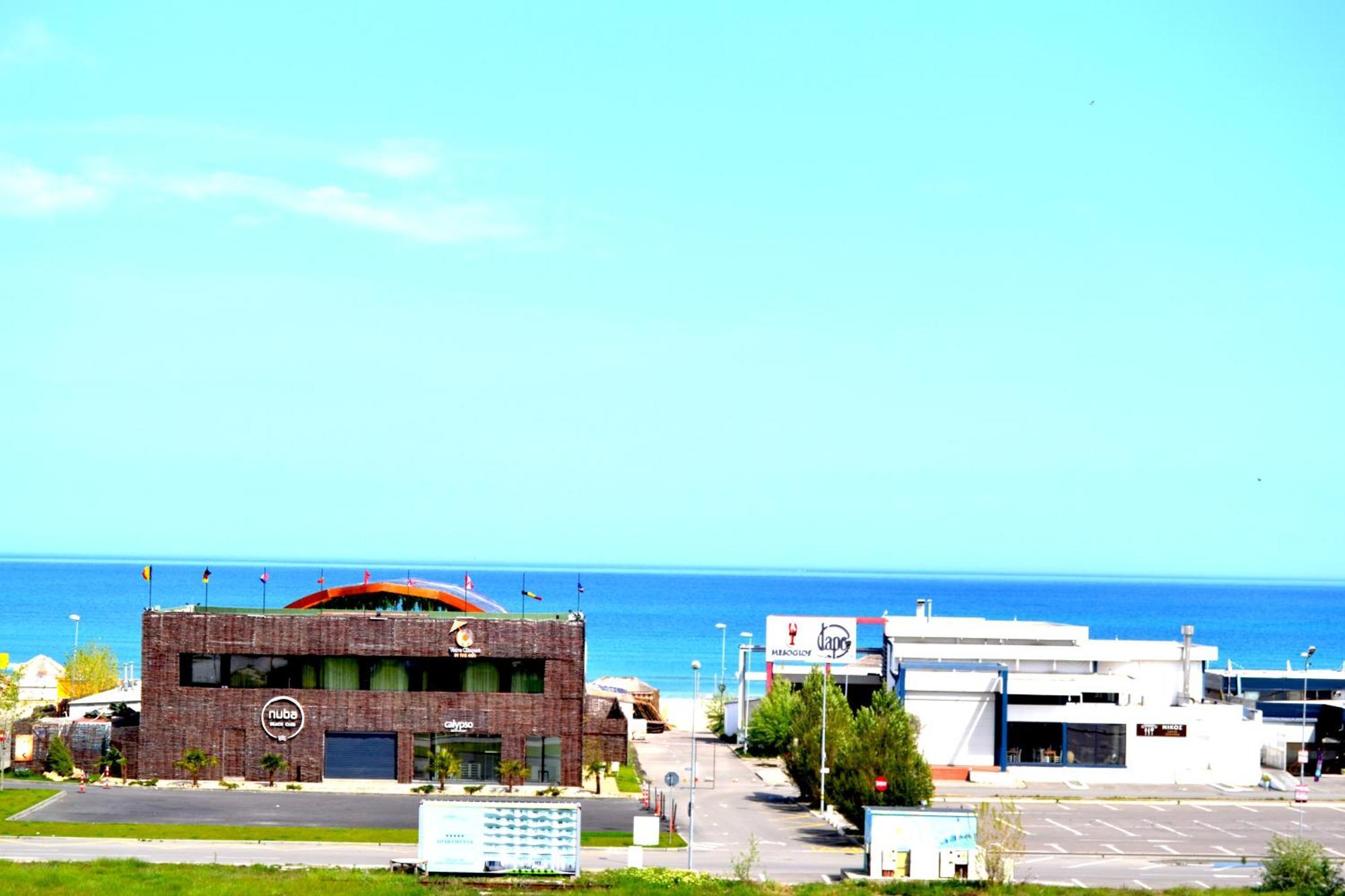 Summerland Sea & Apartment