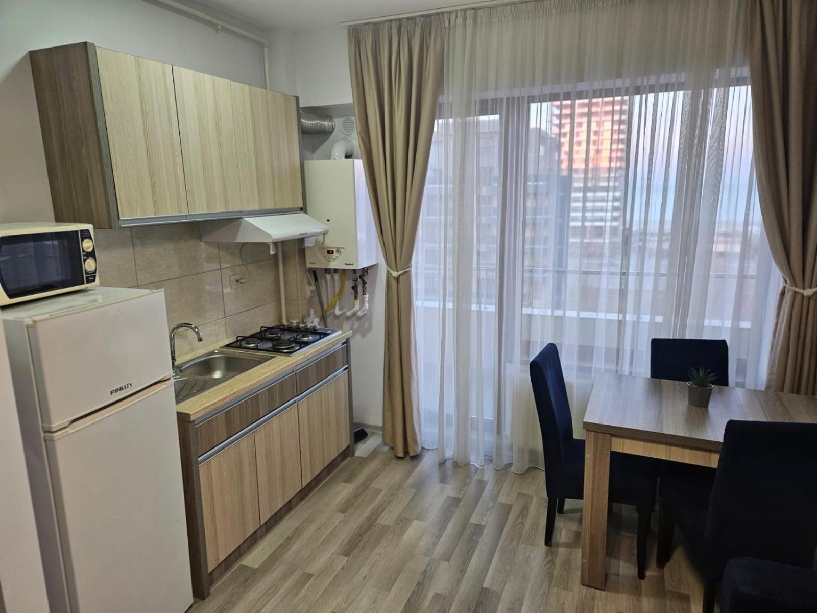 Summerland Sea & Mamaia