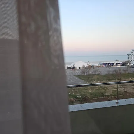 Summerland Sea & Lake Mamaia Exterior photo